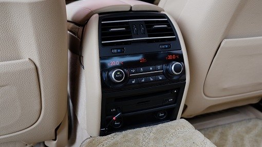 BMW 750Li （F02後期）