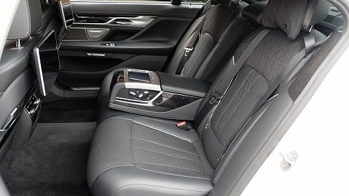 BMW 750Li Mスポーツ