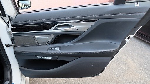 BMW 750Li Mスポーツ