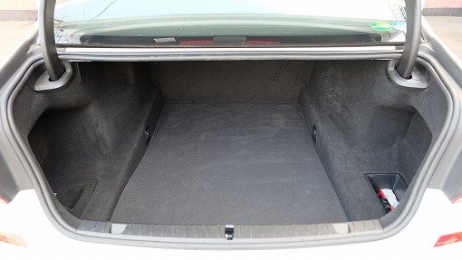 BMW 750Li Mスポーツ