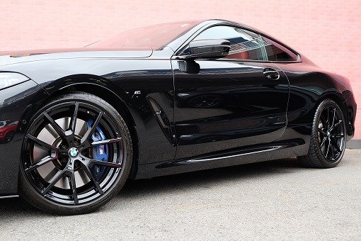 BMW 840i Coupe