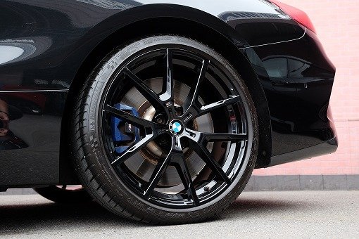 BMW 840i Coupe