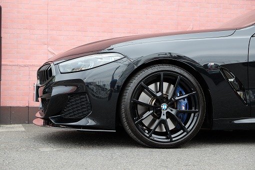 BMW 840i Coupe