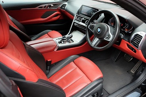 BMW 840i Coupe