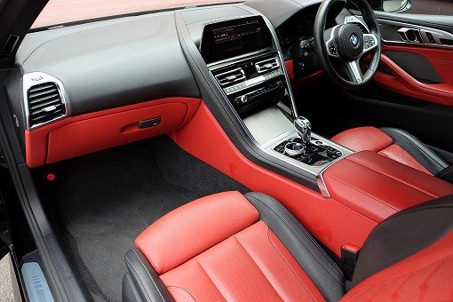 BMW 840i Coupe