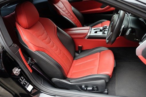 BMW 840i Coupe