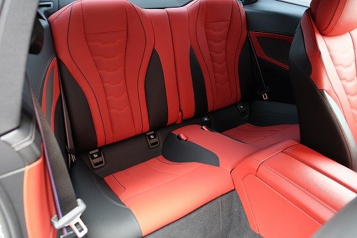 BMW 840i Coupe