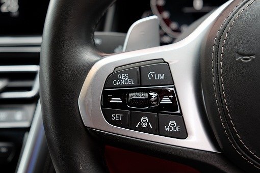 BMW 840i Coupe