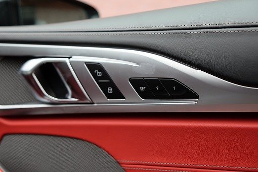 BMW 840i Coupe