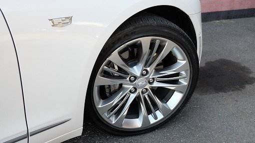 キャデラック CT6 プラチナム