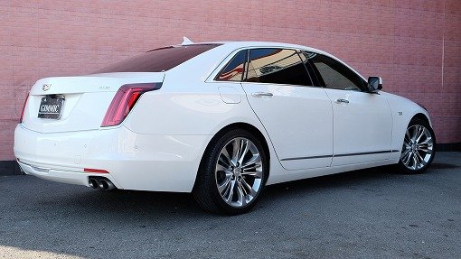 キャデラック CT6 プラチナム
