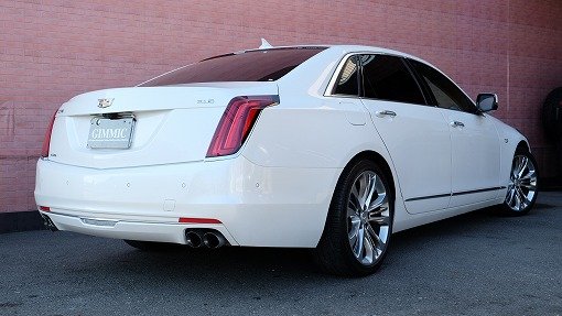 キャデラック CT6 プラチナム