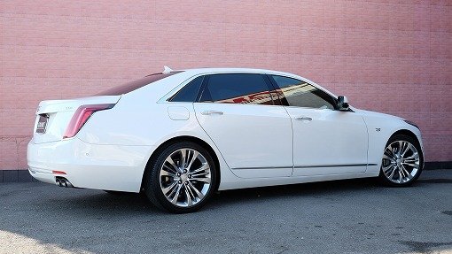 キャデラック CT6 プラチナム