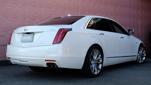 キャデラック CT6 プラチナム