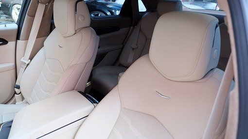 キャデラック CT6 プラチナム