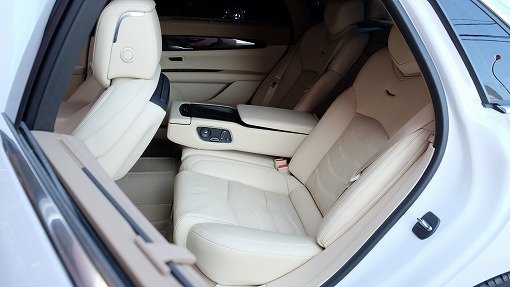 キャデラック CT6 プラチナム