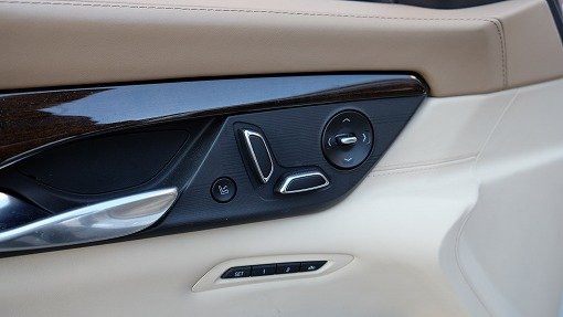 キャデラック CT6 プラチナム