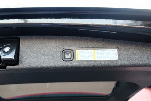 キャデラック エスカレード ESV