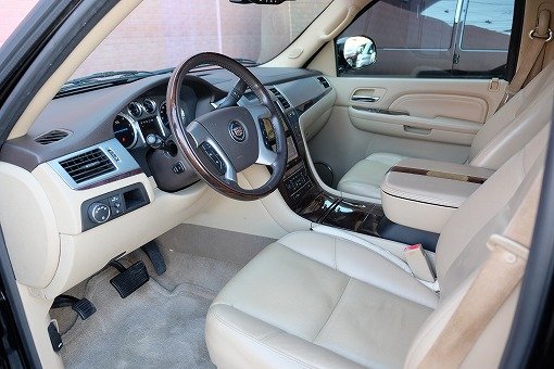 キャデラック エスカレード ESV