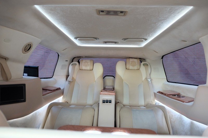 キャデラック エスカレード ESV Limo（4）