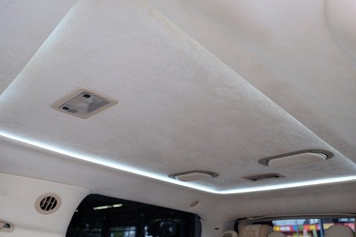 キャデラック エスカレード ESV Limo