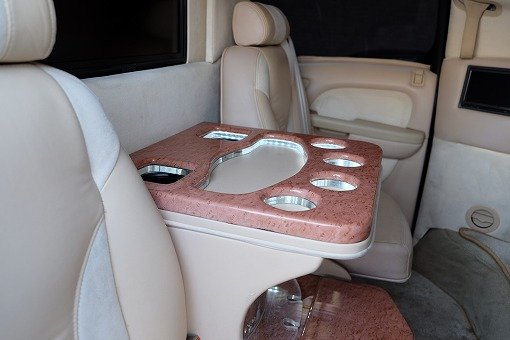 キャデラック エスカレード ESV Limo