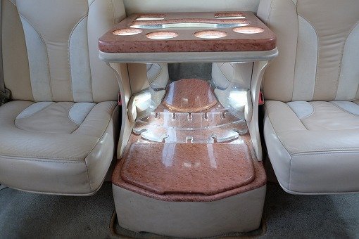 キャデラック エスカレード ESV Limo