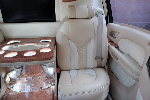 キャデラック エスカレード ESV Limo