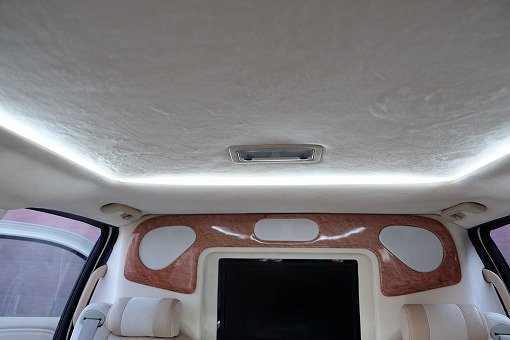 キャデラック エスカレード ESV Limo