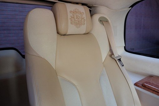 キャデラック エスカレード ESV Limo
