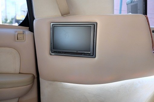 キャデラック エスカレード ESV Limo