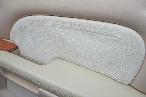 キャデラック エスカレード ESV Limo