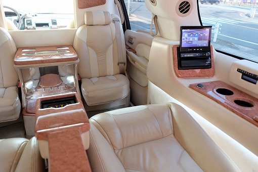 キャデラック エスカレード ESV Limo