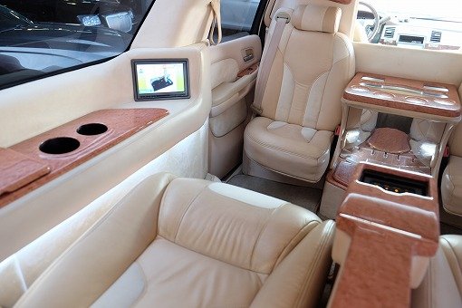 キャデラック エスカレード ESV Limo