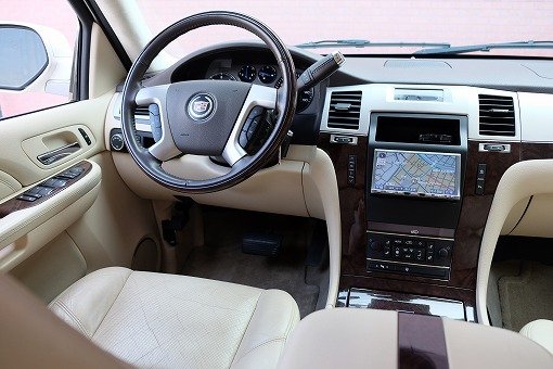 キャデラック エスカレード ESV Limo