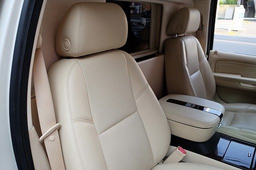 キャデラック エスカレード ESV Limo