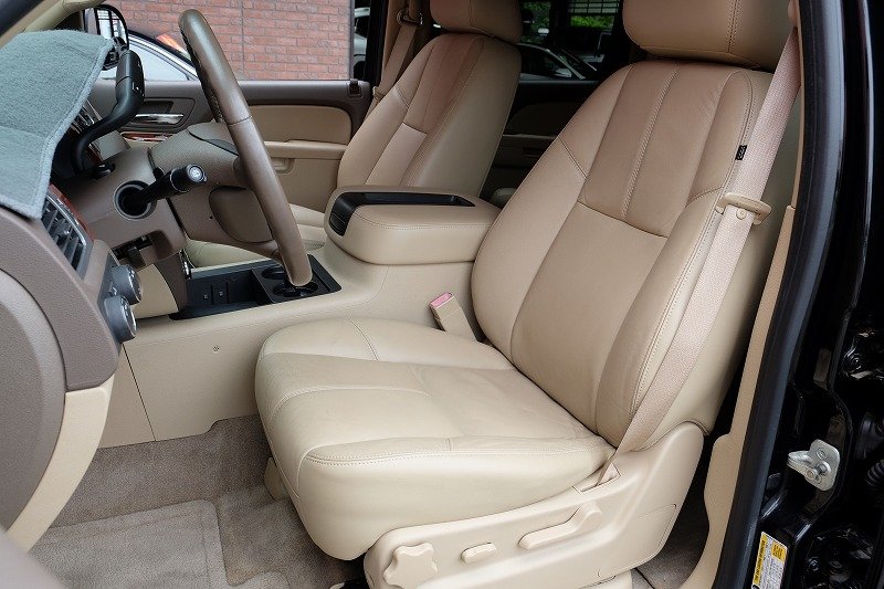 シボレー サバーバン LT（4）