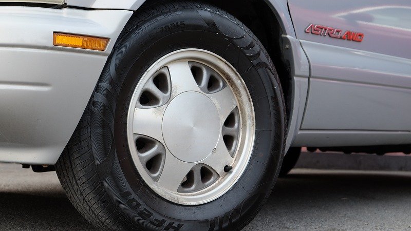 シボレー アストロ LT 4WD（3）
