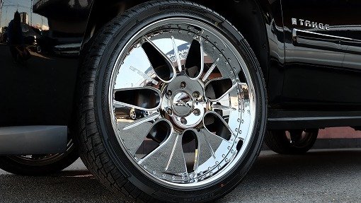 シボレー タホ LTZ
