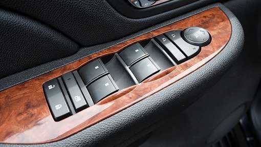 シボレー タホ LTZ