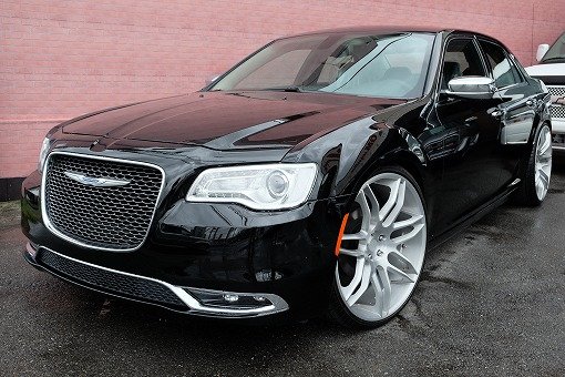 クライスラー 300C 現行