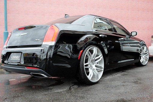 クライスラー 300C 現行