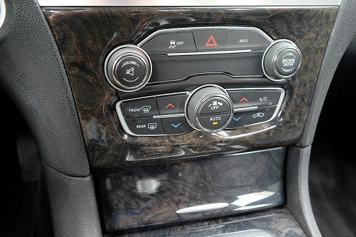 クライスラー 300C 現行
