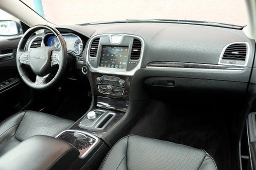 クライスラー 300C 現行