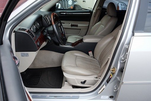 クライスラー 300C 5.7
