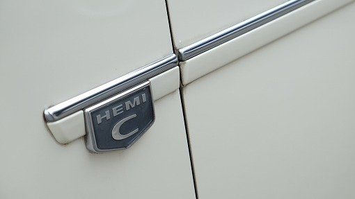 クライスラー 300C 5.7HEMI