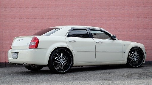 クライスラー 300C 5.7HEMI
