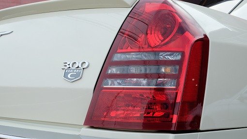 クライスラー 300C 5.7HEMI