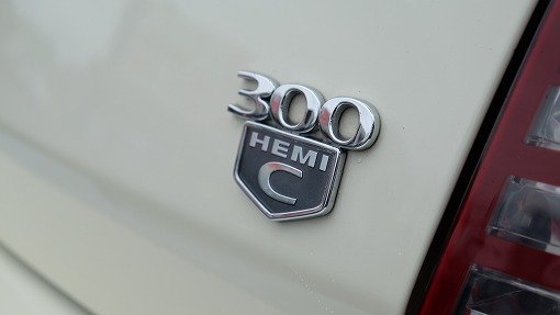 クライスラー 300C 5.7HEMI