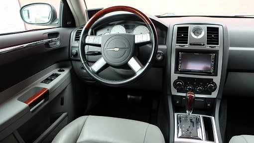 クライスラー 300C 5.7HEMI